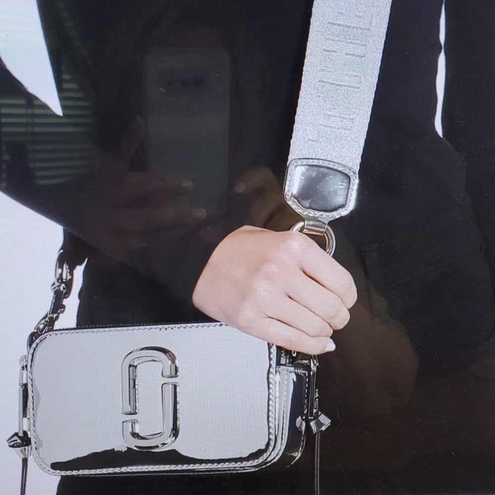 Marc Jacobs Snapshot